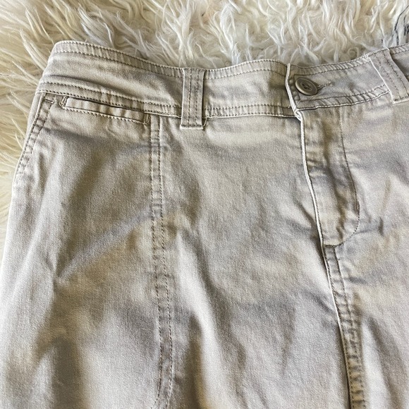 Woolrich Dove Chino Skirt Khaki Tan Active Women's Size 8 - Picture 6 of 10